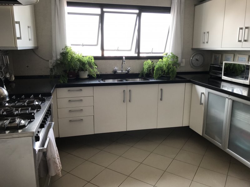 Apartamento à venda Vila Vitoria com 210m² e 4 quartos por R$ 1.100.000 - 1082879817-11423cde-37c5-4ac9-bf57-5eda41eb80ac.jpeg