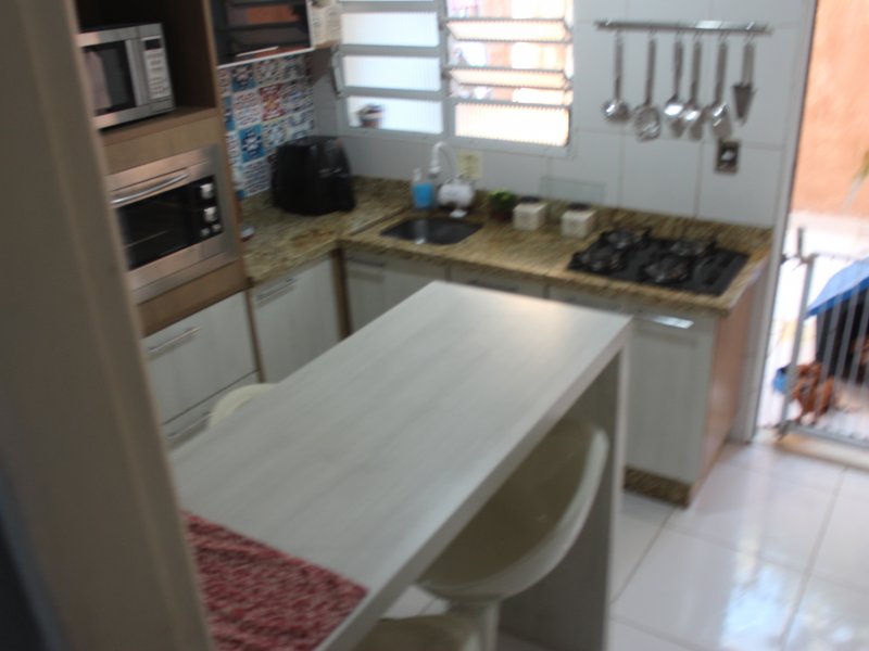 Casa de condomínio à venda Vila Monte Serrat com 70m² e 2 quartos por R$ 260.000 - 1325829304-cozinha39.JPG