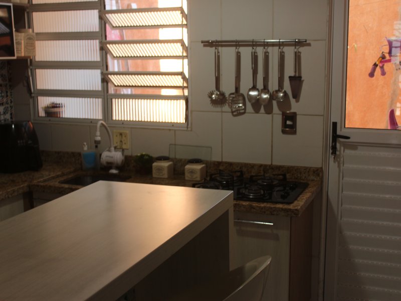 Casa de condomínio à venda Vila Monte Serrat com 70m² e 2 quartos por R$ 260.000 - 207985143-cozinha4.JPG