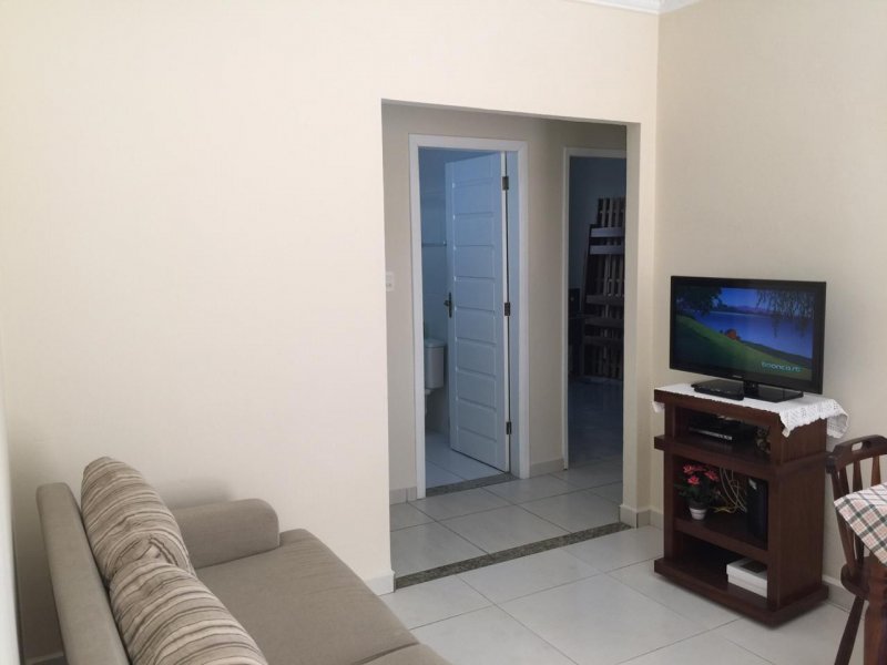 Apartamento à venda Vila Matias com 67m² e 2 quartos por R$ 250.000 - 1447778714-sala-vista-banheiro-quarto.jpg