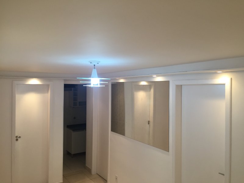 Apartamento para alugar Vila Menck com 59m² e 2 quartos por R$ 1.100 - 791612620-67a3eb60-2b69-4214-b65f-814d2822c3b9.jpeg