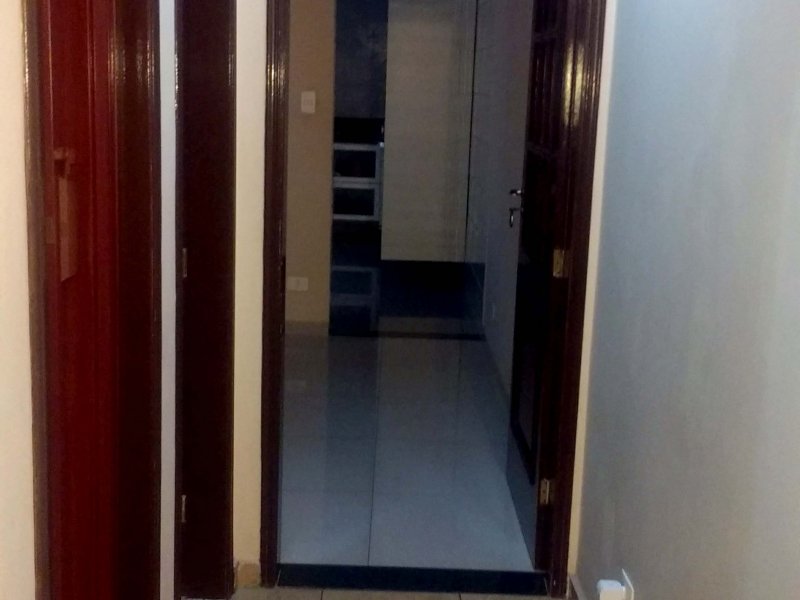 Casa à venda Vila Prudente com 125m² e 3 quartos por R$ 550.000 - 980037510-corredor1.jpg
