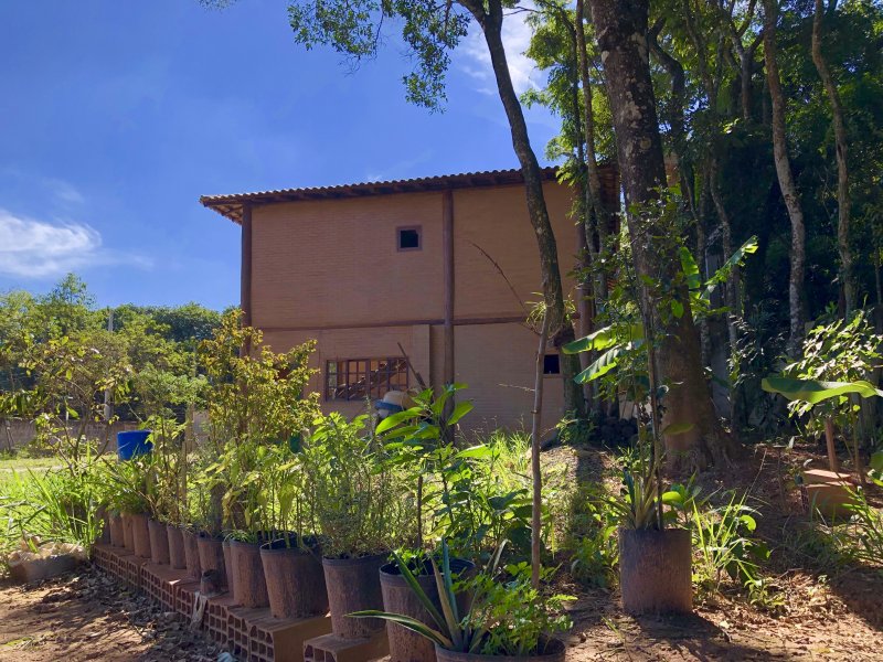 Apartamento à venda Estancia Santa Maria do Portao com 1500m² e 3 quartos por R$ 400.000 - 1129799159-bd1c13c0-fbff-4331-9694-378d63dc6d2a.jpeg