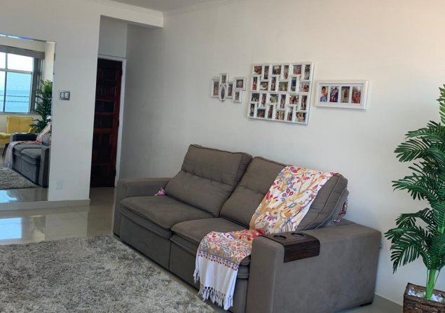 imóvel com 131m²