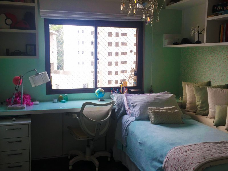 Apartamento à venda Vila Andrade com 230m² e 4 quartos por R$ 900.000 - 1029943876-suitemenina01.jpg