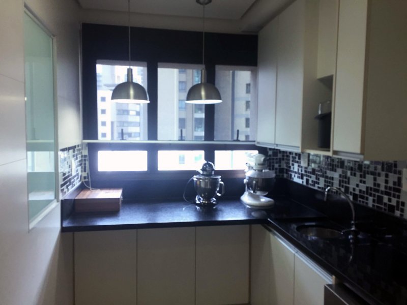 Apartamento à venda Vila Andrade com 230m² e 4 quartos por R$ 900.000 - 1881820941-cozinha06.jpg