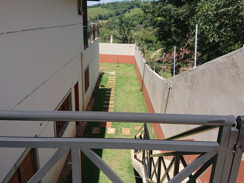 imóvel com 600m² - vale dos pinheiros - Atibaia