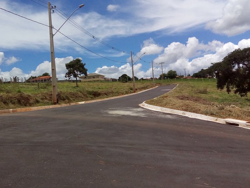 imóvel com 300m² - Centro - Guape