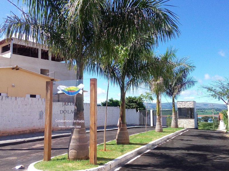 imóvel com 300m² - Centro - Guape