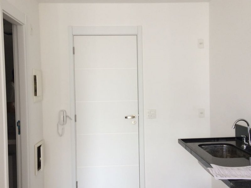 Kitnet/Stúdio à venda Sumarézinho com 31m² e 1 quarto por R$ 400.000 - 1954515328-whatsapp-image-2018-08-06-at-17.jpeg