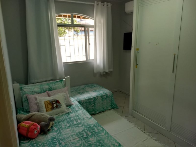 Casa à venda Carianos com 140m² e 3 quartos por R$ 580.000 - 1804899347-img-20190612-wa0002.jpg
