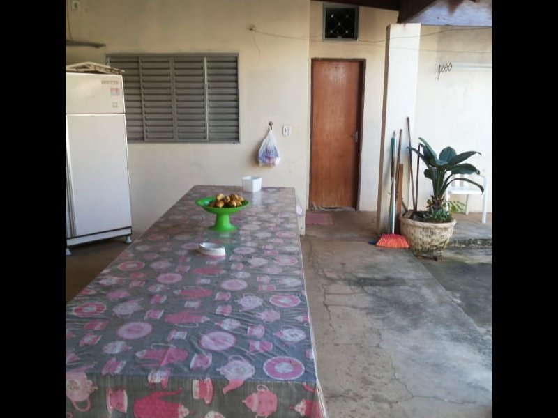 Casa à venda Centro com 200m² e 3 quartos por R$ 190.000 - 1237684851-3.jpg
