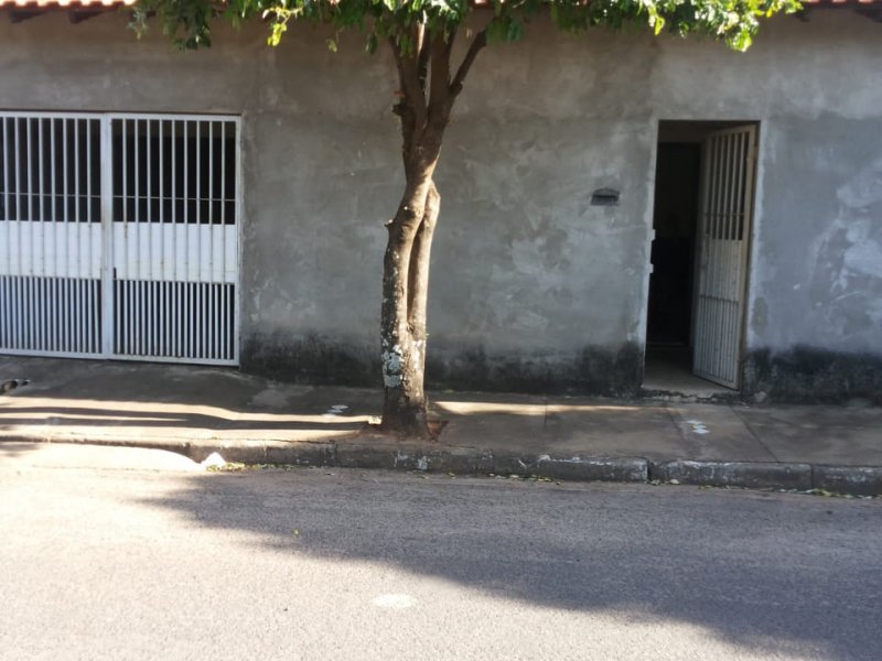 Casa à venda Centro com 200m² e 3 quartos por R$ 190.000 - 621544423-16.jpg