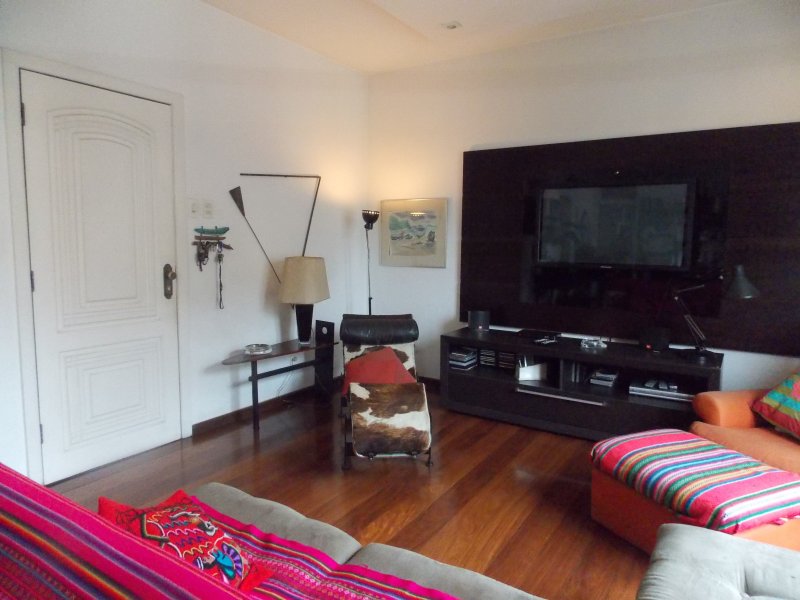 Apartamento à venda Copacabana com 134m² e 3 quartos por R$ 1.320.000 - 1352524304-sala-q.JPG