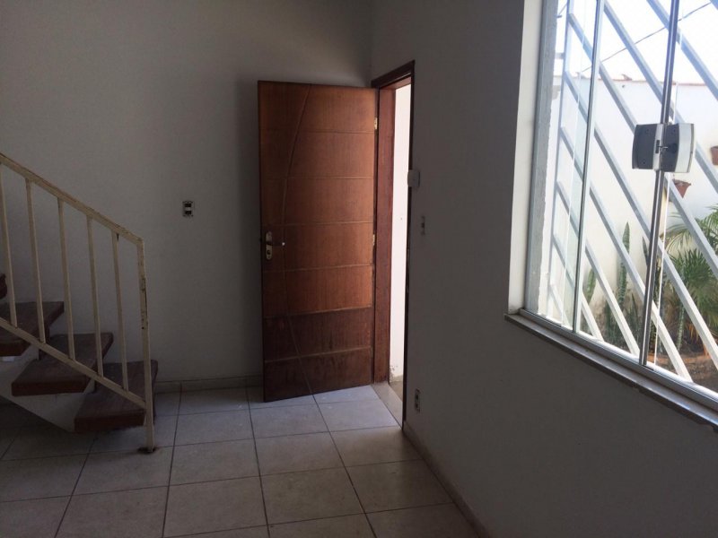 Casa à venda Parque Independência com 85m² e 2 quartos por R$ 209.000 - 498125167-fotos-18.jpg