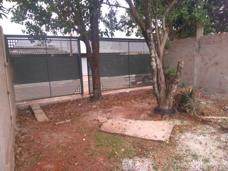 Terreno à venda Centro com 100m² e 1 quarto por R$ 70.000 - c32e811f-0770-45dc-b0ff-cd4c52cdae6f.jpg