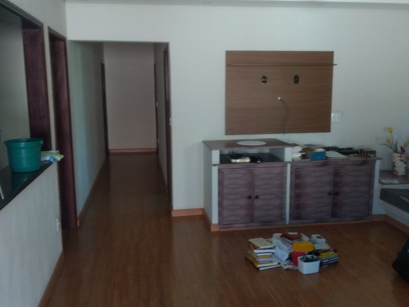 Casa à venda Jardim Pinheiros com 295m² e 4 quartos por R$ 699.000 - 1225693540-img-20190618-091433939.jpg