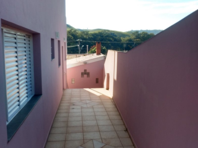 Casa à venda Jardim Pinheiros com 295m² e 4 quartos por R$ 699.000 - 125045146-img-20190618-091038059-hdr.jpg