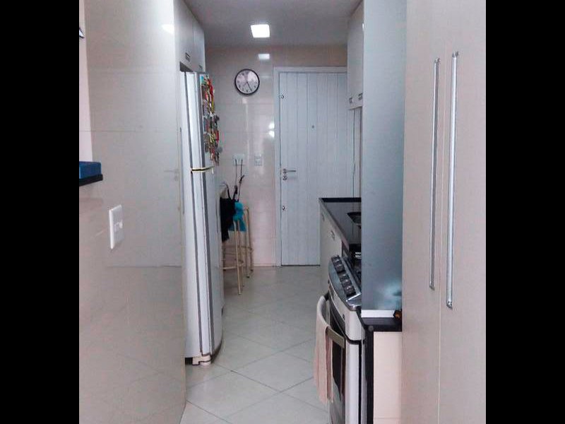 Apartamento à venda Barra da Tijuca com 127m² e 3 quartos por R$ 1.300.000 - 960311974-cozinha-vista-area.jpg