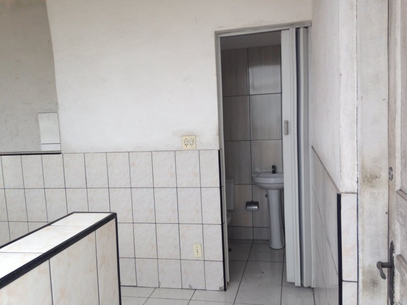 Terreno para alugar Macuco com 400m² e  quartos por R$ 3.150 - 770179025-img-6419.JPG