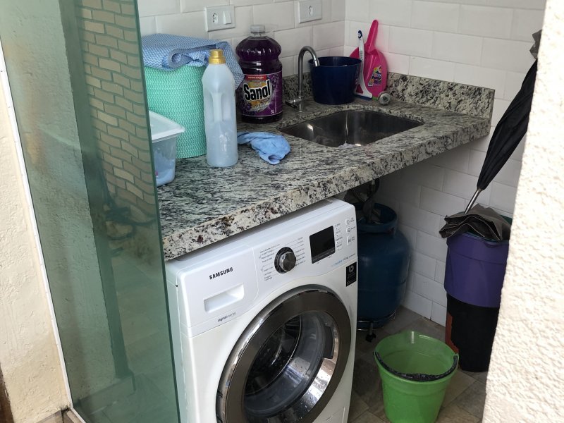 Casa de condomínio à venda Portal dos Gramados com 230m² e 4 quartos por R$ 1.610.000 - 1045652082-29.JPG