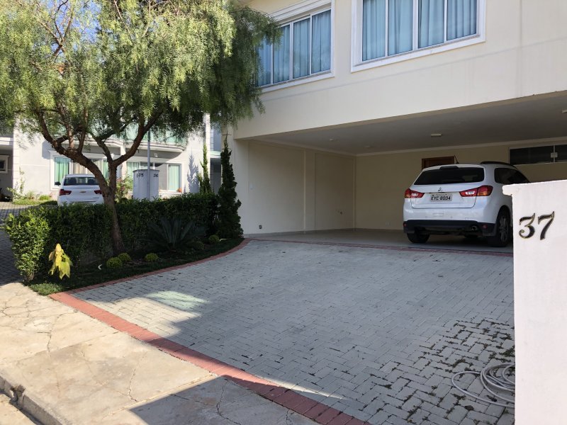 Casa de condomínio à venda Portal dos Gramados com 230m² e 4 quartos por R$ 1.610.000 - 1998321067-2.JPG