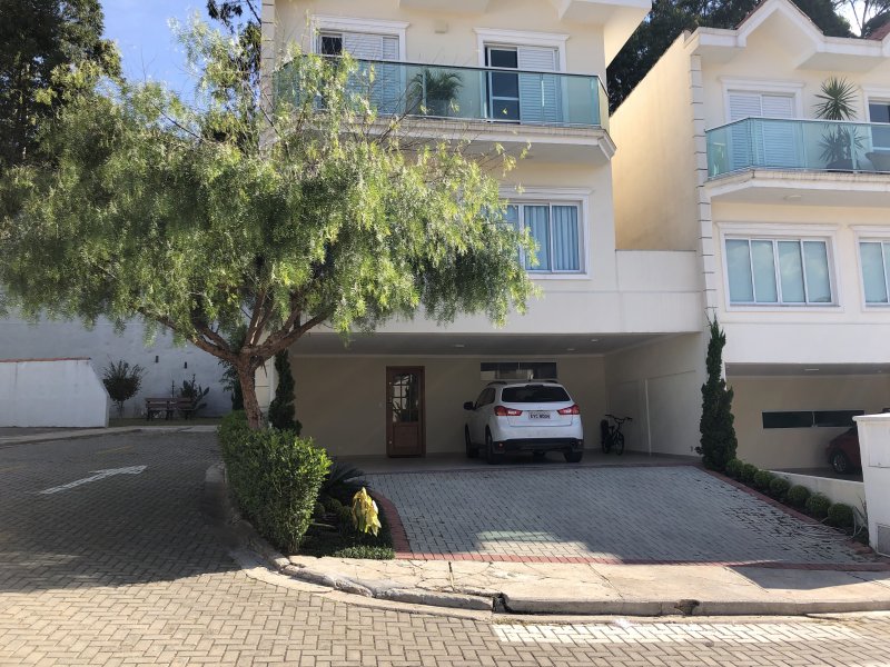 Casa de condomínio à venda Portal dos Gramados com 230m² e 4 quartos por R$ 1.610.000 - 75426663-3.JPG