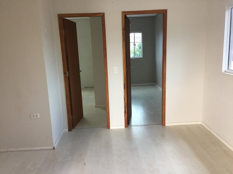 Casa à venda Alto Boqueirão com 200m² e 4 quartos por R$ 390.000 - 60636612-img-6756.JPG