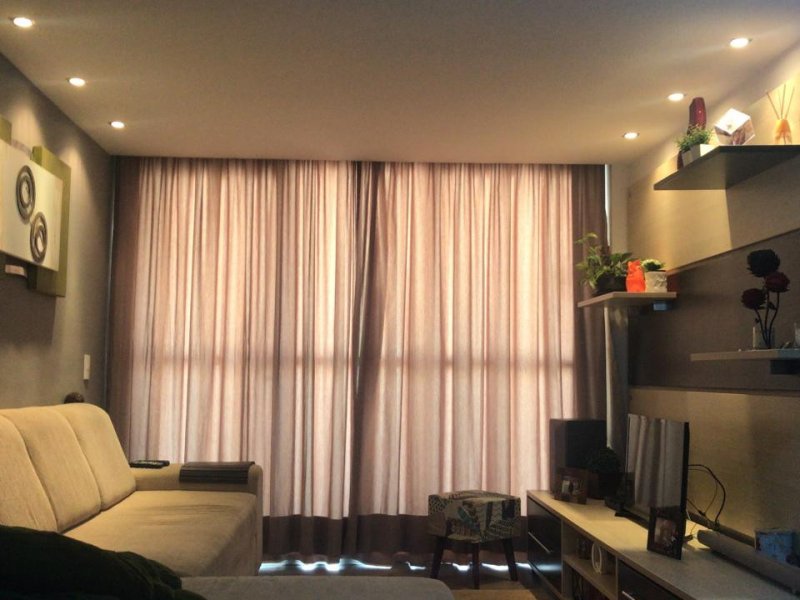 Apartamento à venda Tatuapé com 69m² e 2 quartos por R$ 410.000 - 1850712229-sala-estar-toda.jpeg