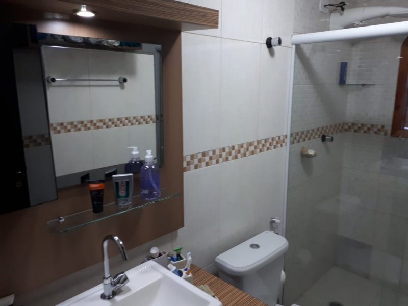 Casa à venda Parque Pinheiros com 170m² e 4 quartos por R$ 490.000 - 454371747-img-20190409-wa0251.jpg