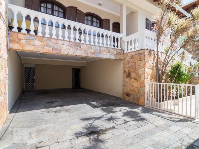 Casa à venda Serrano com 417m² e 5 quartos por R$ 1.300.000 - 249817623-892869352-932.JPG
