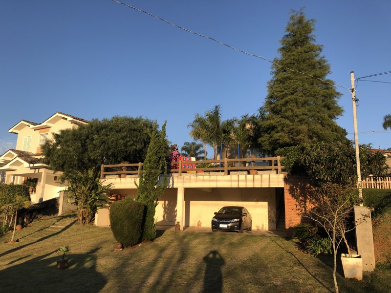 imóvel com 690m² - Centro - Vargem Grande Paulista