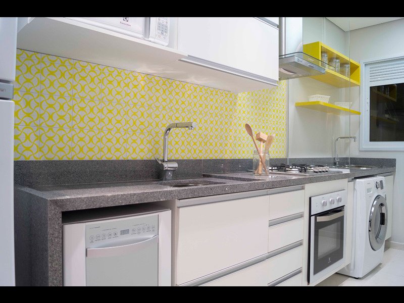 Apartamento à venda Vila Assunção com 72m² e 2 quartos por R$ 480.000 - 429826936-cozinha.jpg