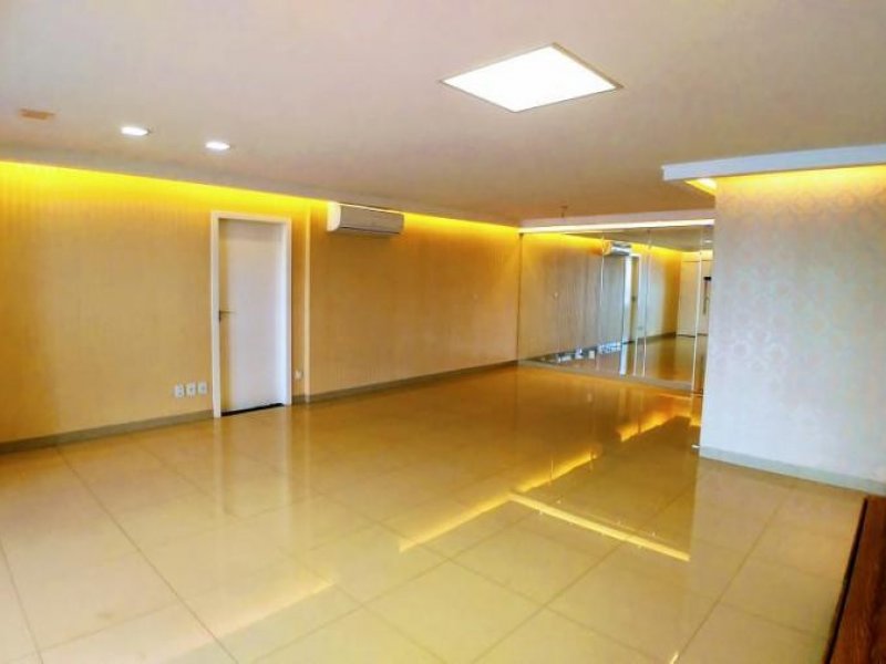 Apartamento à venda Centro com 207m² e 4 quartos por R$ 840.000 - 1210987787-20190213112853189.jpeg