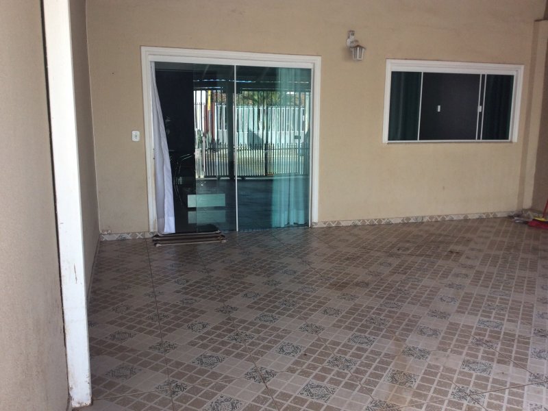 Casa à venda Centro com 156m² e 2 quartos por R$ 350.000 - 216630321-ipad-310.JPG