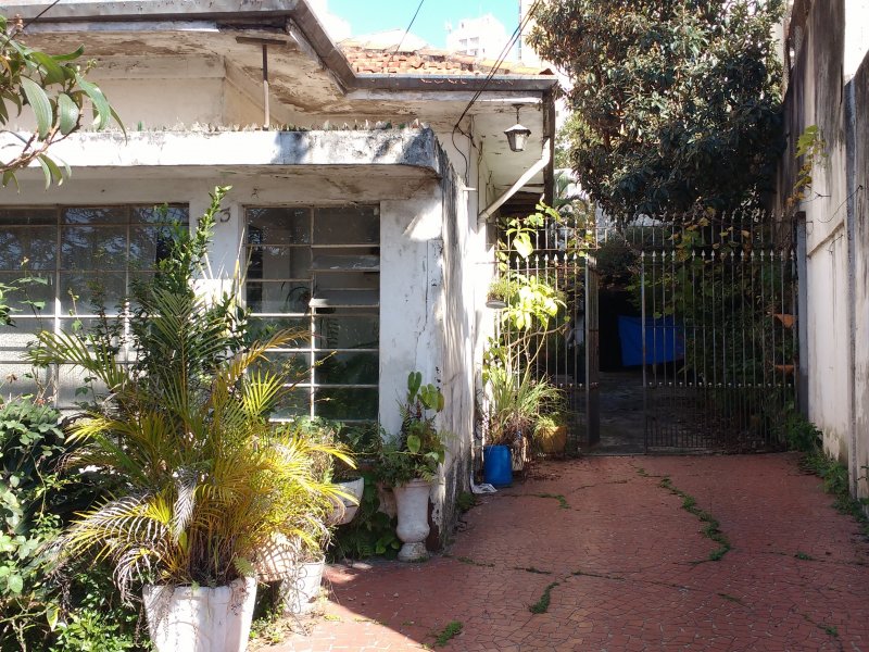 Casa à venda Bosque da Saúde com 266m² e 4 quartos por R$ 900.000 - 1903110516-fachada.jpg