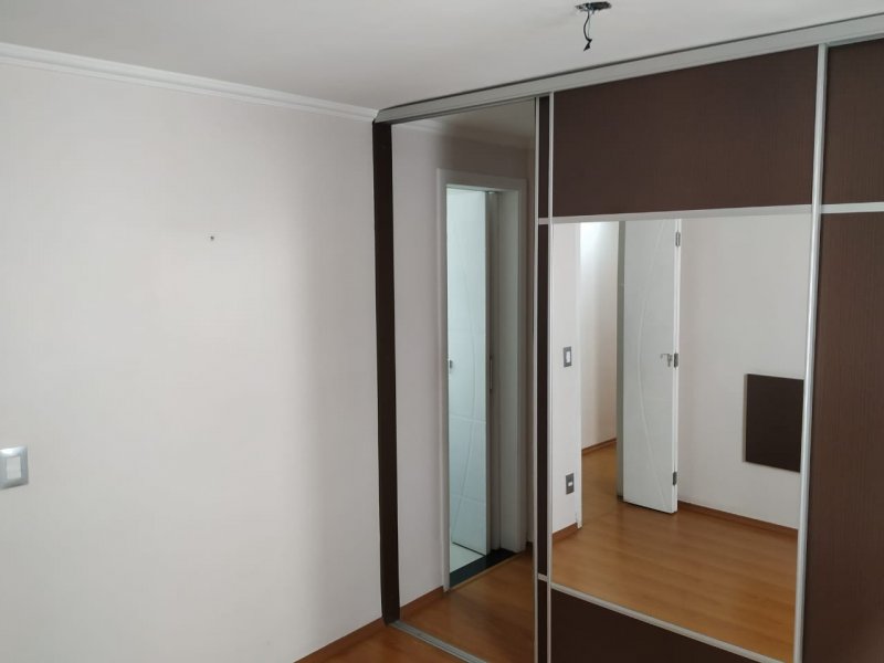 Apartamento para alugar Parque São Vicente com 60m² e 3 quartos por R$ 250.000 - 1426274807-quarto-casal1.JPG