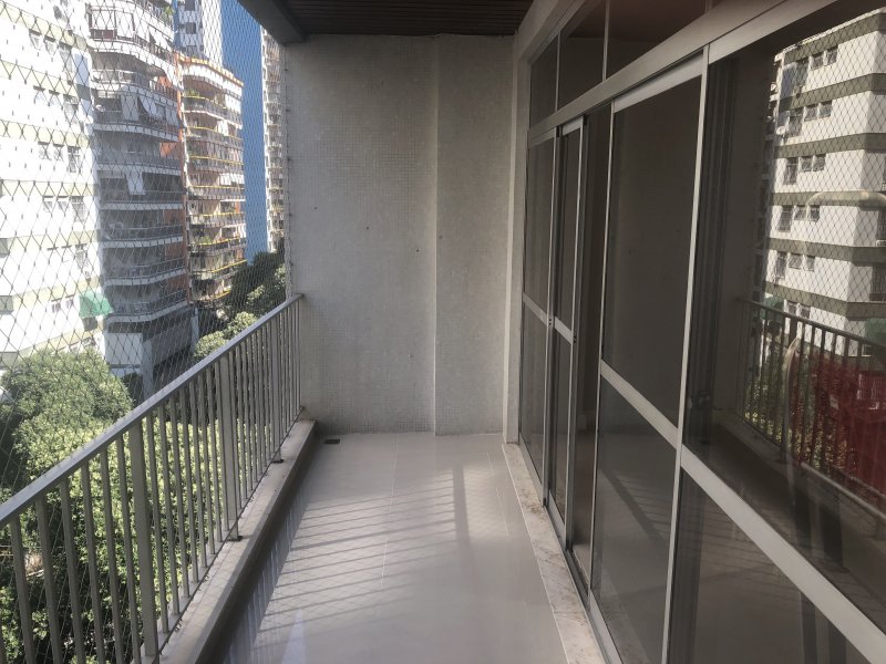 Apartamento à venda Icaraí com 105m² e 3 quartos por R$ 630.000 - 73370905-5e67cddc-53ce-4cfe-9299-dbe1dc2ac5c8.jpeg