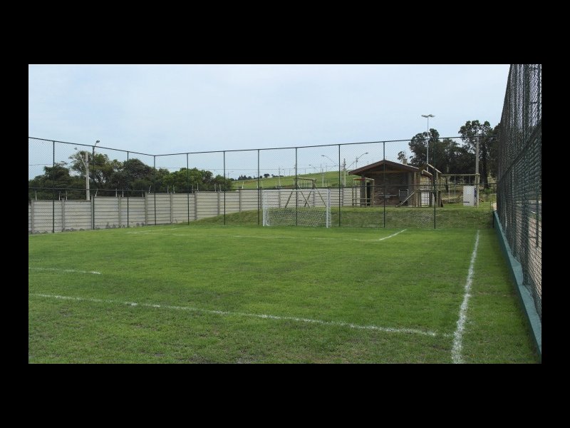 Terreno à venda Parque Três Marias com 175m² e  quartos por R$ 80.000 - 720349034-quadra-campo.jpg
