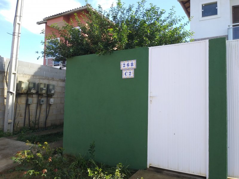 Casa à venda Mar do Norte com 70m² e 2 quartos por R$ 210.000 - 548675699-frente-casa-rua.jpg