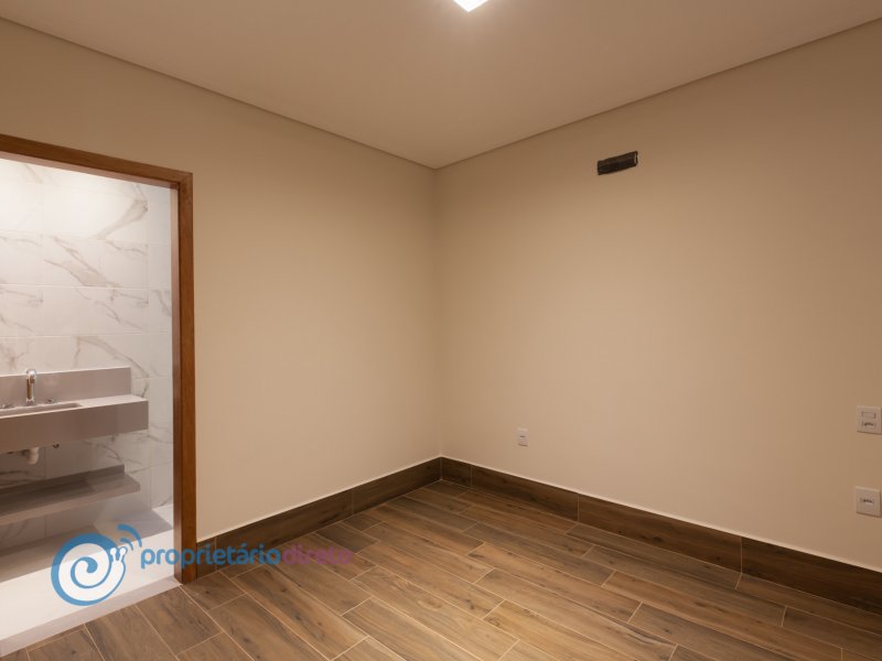 Sobrado à venda Jardim Libano com 225m² e 3 quartos por R$ 995.000 - 1984363870-img-6502.jpg