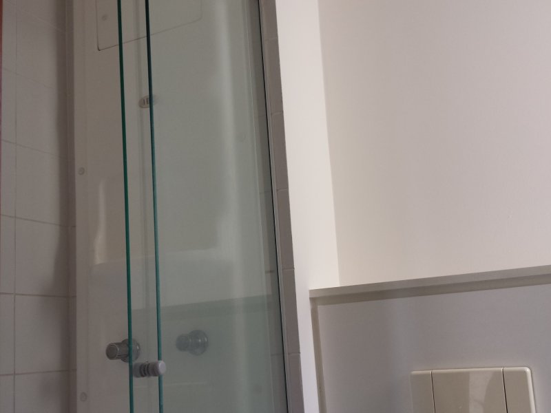Apartamento à venda Sarandi com 56m² e 2 quartos por R$ 205.000 - 1347705571-banheiro1b.jpg