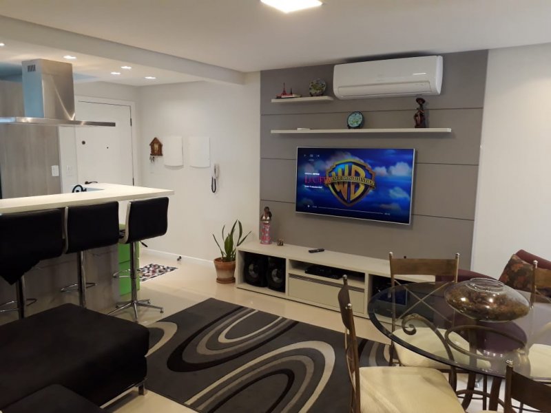 Apartamento à venda Estreito com 98m² e 3 quartos por R$ 480.000 - 1871847867-cec279ba-5f80-4c18-9bbb-9a1160810f80.jpeg