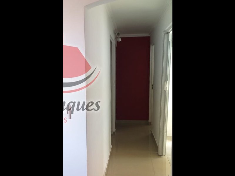 Apartamento à venda Jardim São Bernardo com 52m² e 2 quartos por R$ 250.000 - 808343374-corredor.jpg