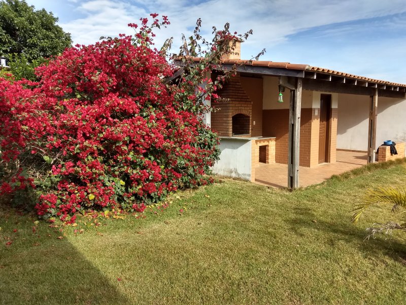 Chácara à venda Centro com 3m² e 2 quartos por R$ 345.000 - 1959765893-img-20180609-092826465-hdr.jpg
