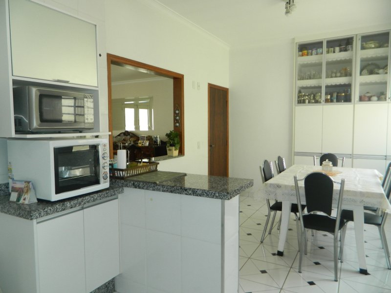 Casa à venda Horto Santo Antonio com 228m² e 3 quartos por R$ 780.000 - 527863925-12dc86fb-d3f8-446e-998c-23cb89c4bee3.jpg