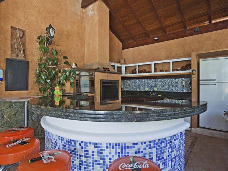 Casa à venda Parque Petrópolis com 1420m² e 11 quartos por R$ 6.000.000 - 1174120277-33.jpg