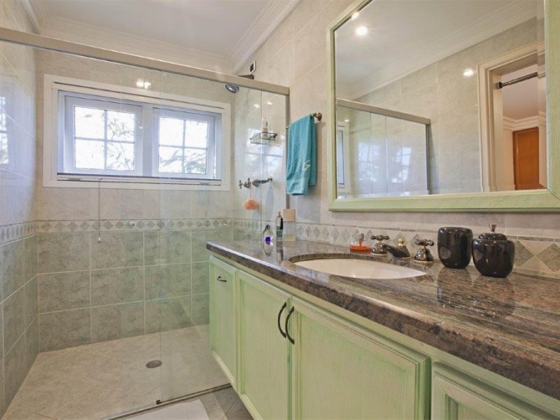 Casa à venda Parque Petrópolis com 1420m² e 11 quartos por R$ 6.000.000 - 281033878-25.jpg
