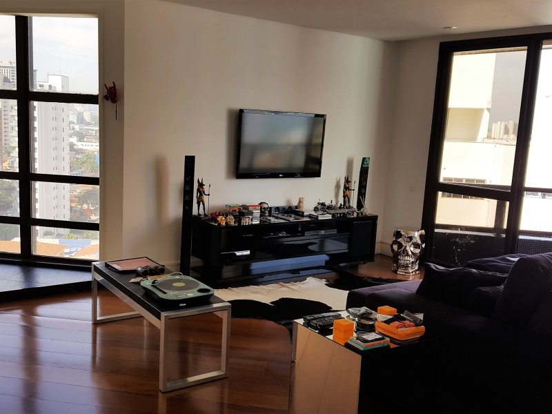 Apartamento à venda Campo Belo com 200m² e 3 quartos por R$ 1.780.000 - 139506455-1o-piso-living-8.jpg