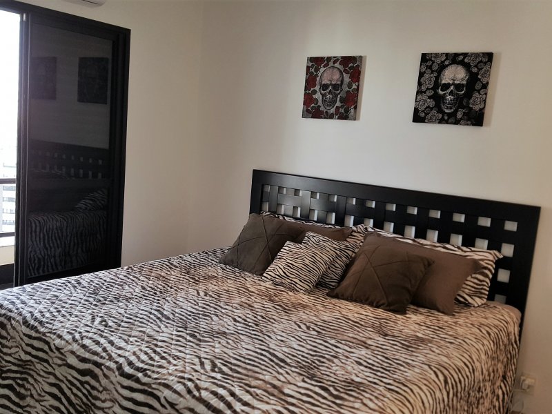 Apartamento à venda Campo Belo com 200m² e 3 quartos por R$ 1.780.000 - 484566826-2o-piso-suite-2.jpg